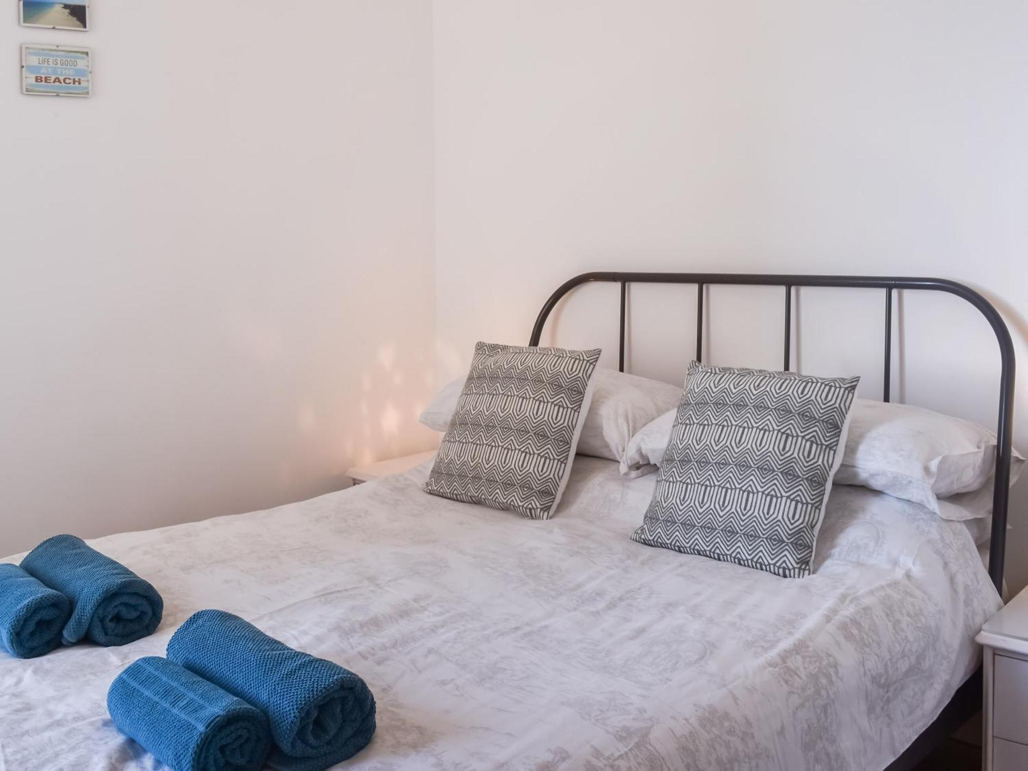 Headland Cottages Coverack Ngoại thất bức ảnh